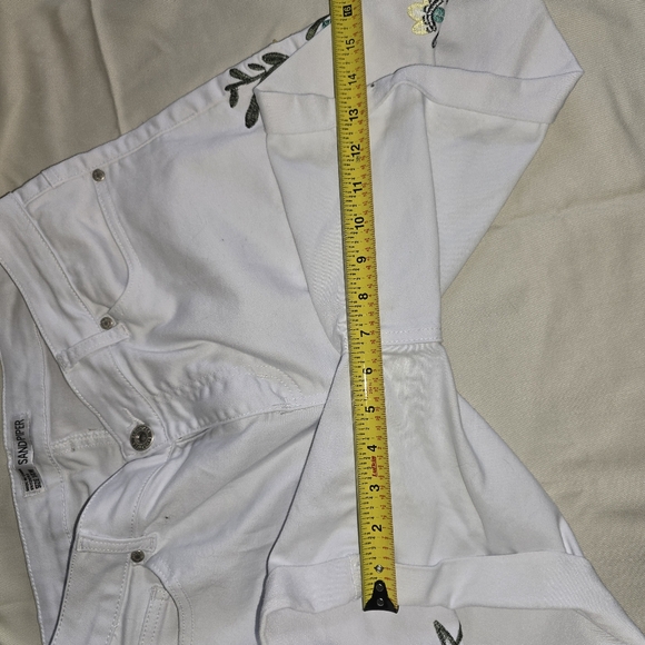 Sandpiper sz 14W White embroidered floral shorts with a boho vibe Vacation Beach - Picture 16 of 16